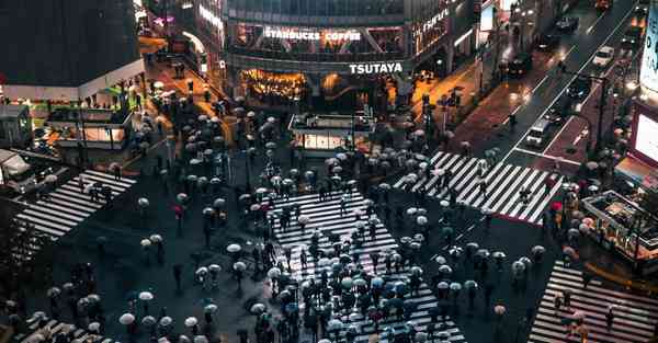 2019年7月30号巳时出生的女孩起名的一些建议，和五行八字！